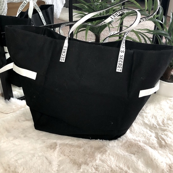 Victoria Secret Tote - Picture 4 of 5